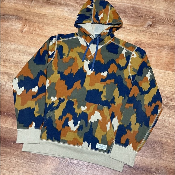 Eddie Bauer